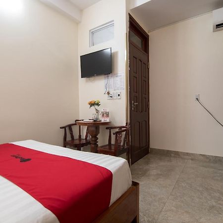 Phuc Duc Hotel - Center District 1 Хошимин Екстериор снимка