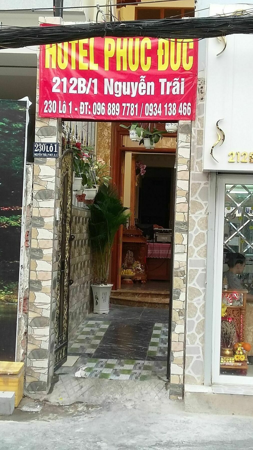 Phuc Duc Hotel - Center District 1 Хошимин Екстериор снимка