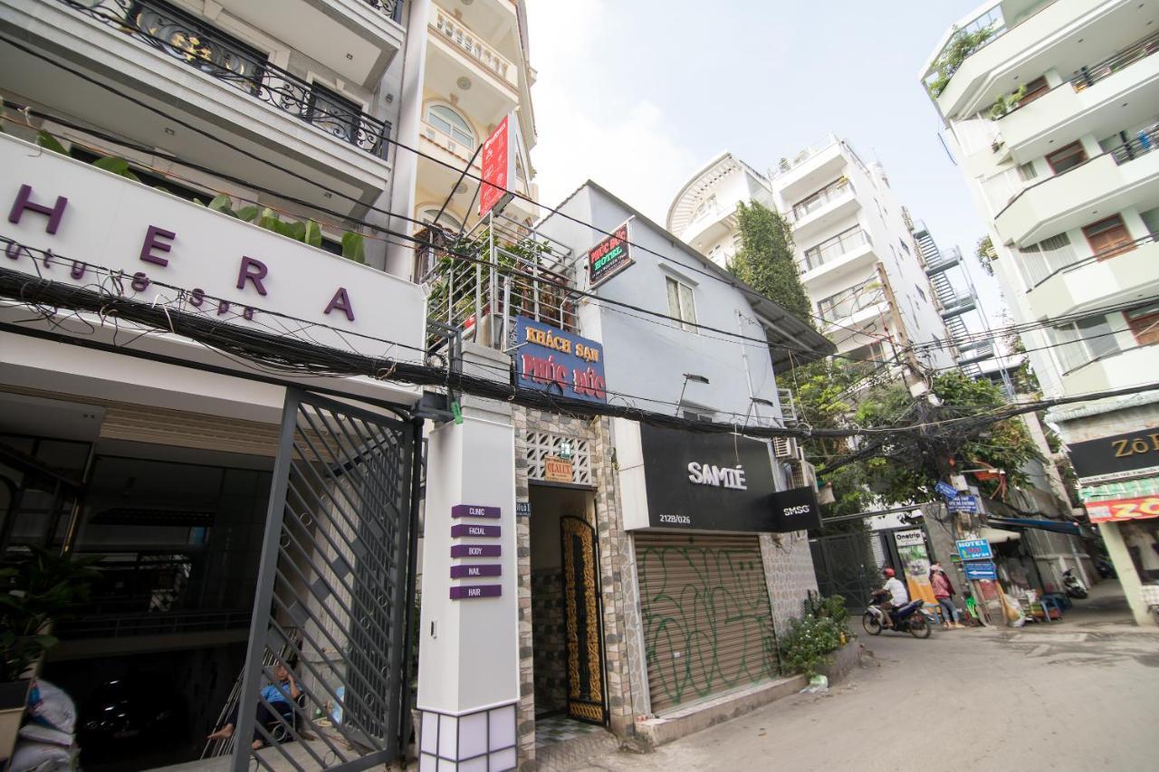Phuc Duc Hotel - Center District 1 Хошимин Екстериор снимка